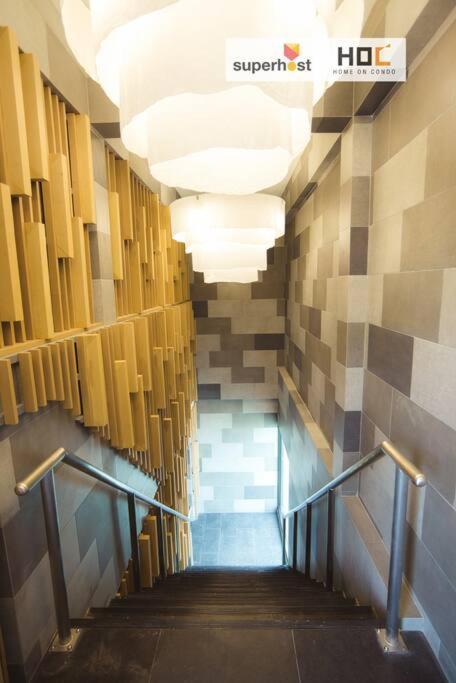 Cozy Luxury Condo @ The Astra Chiang Mai Bagian luar foto
