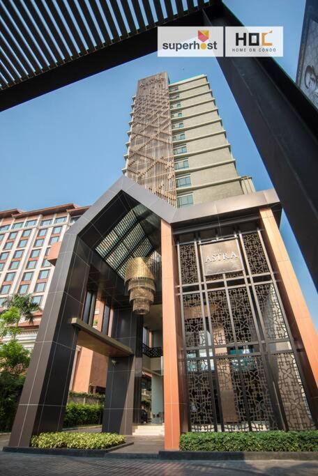 Cozy Luxury Condo @ The Astra Chiang Mai Bagian luar foto
