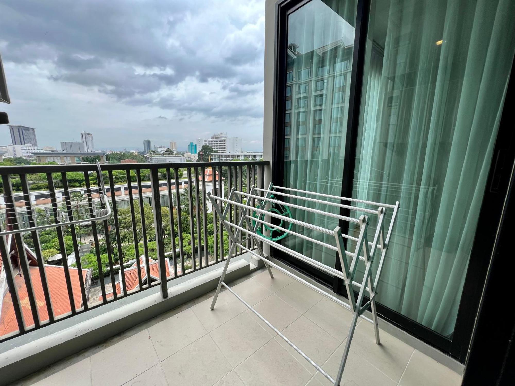 Cozy Luxury Condo @ The Astra Chiang Mai Bagian luar foto
