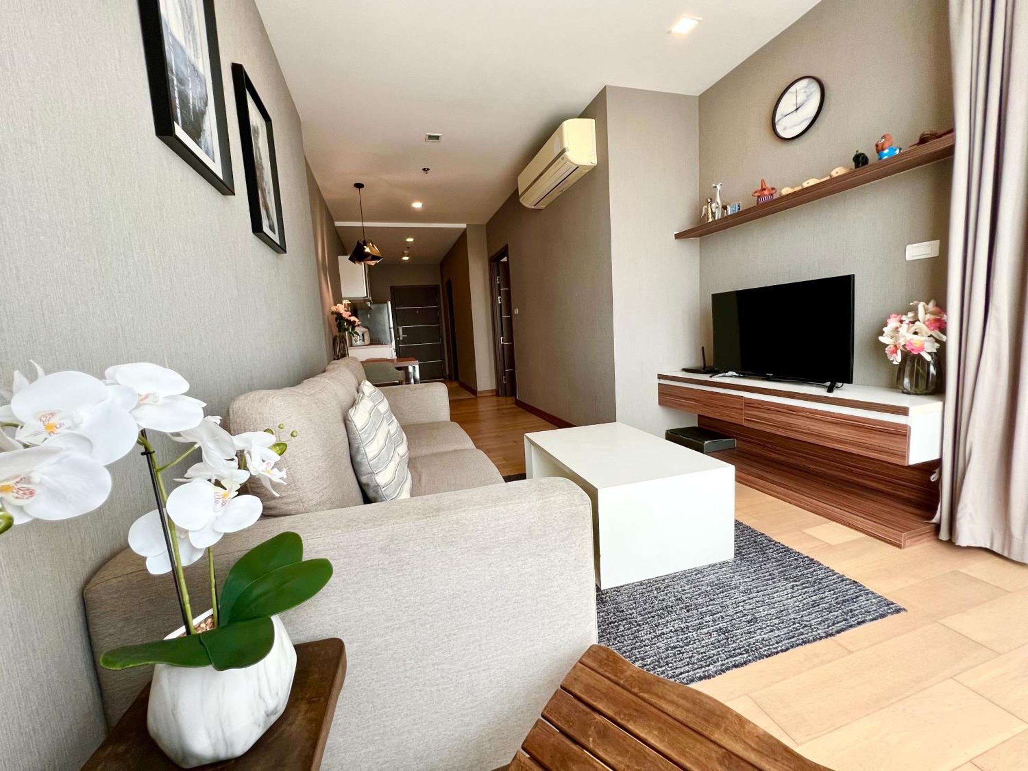 Cozy Luxury Condo @ The Astra Chiang Mai Bagian luar foto