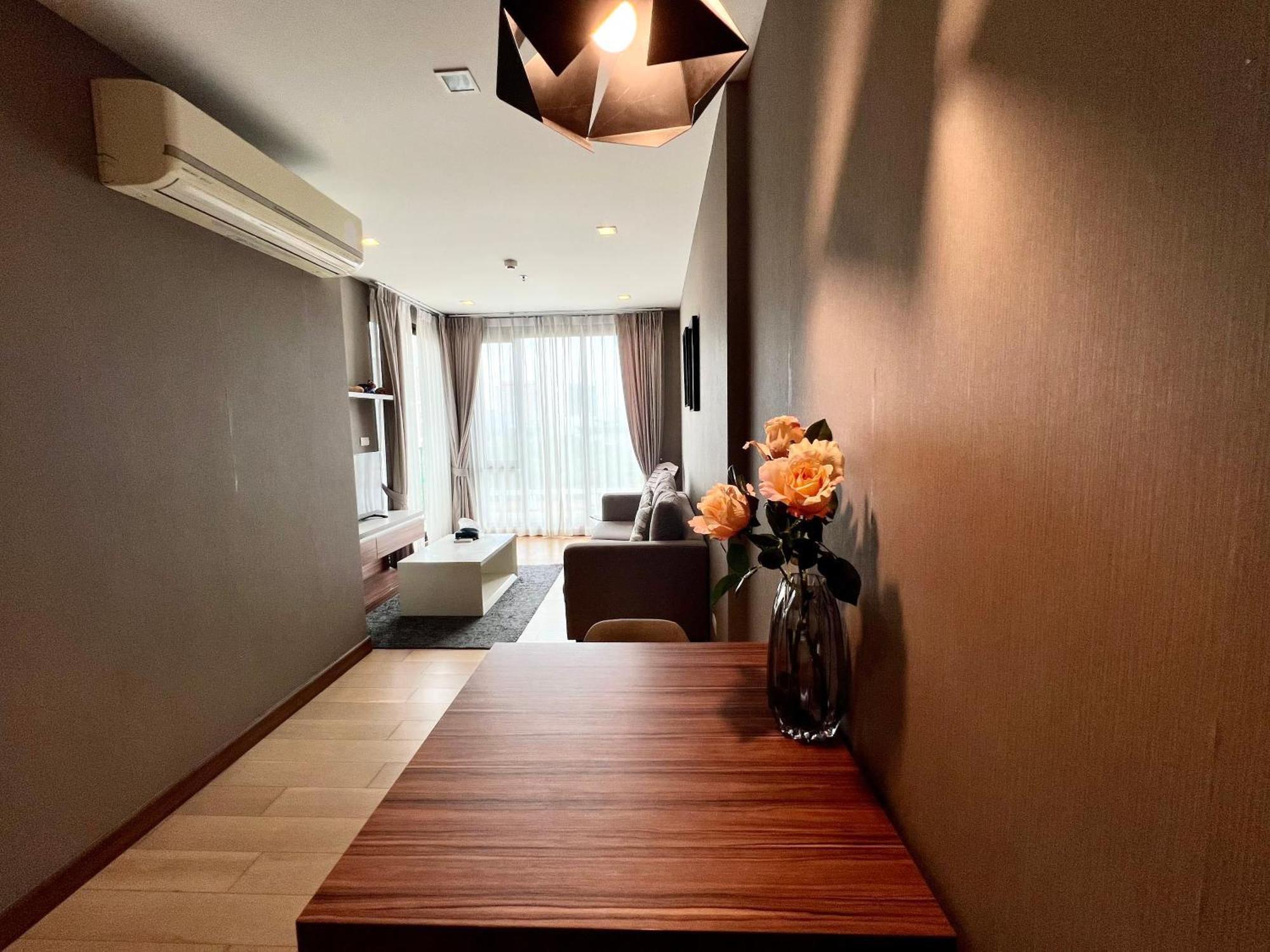 Cozy Luxury Condo @ The Astra Chiang Mai Bagian luar foto